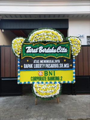 Papan Bunga Duka di Padurenan