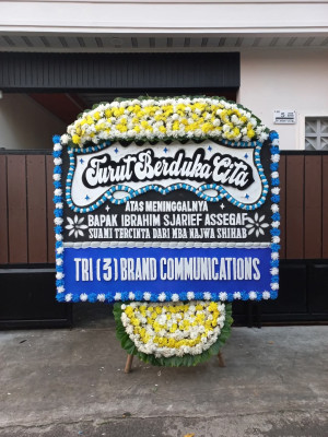 Papan Bunga Duka di Padurenan